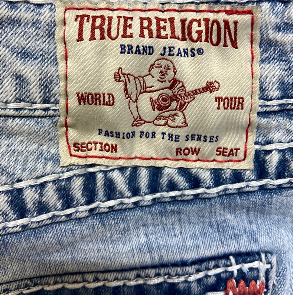 True Religion Riley Bermuda Shorts Mens 33 Light Blue Excellent Contrast Stitch - Picture 6 of 11